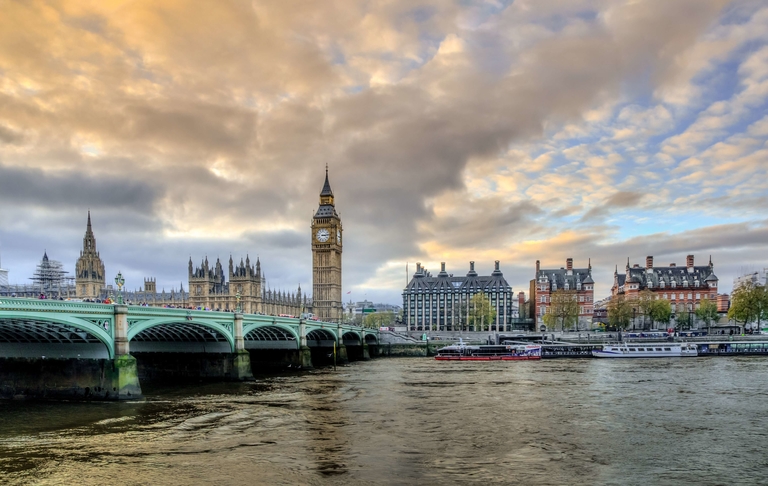 London-big-ben-portable wifi